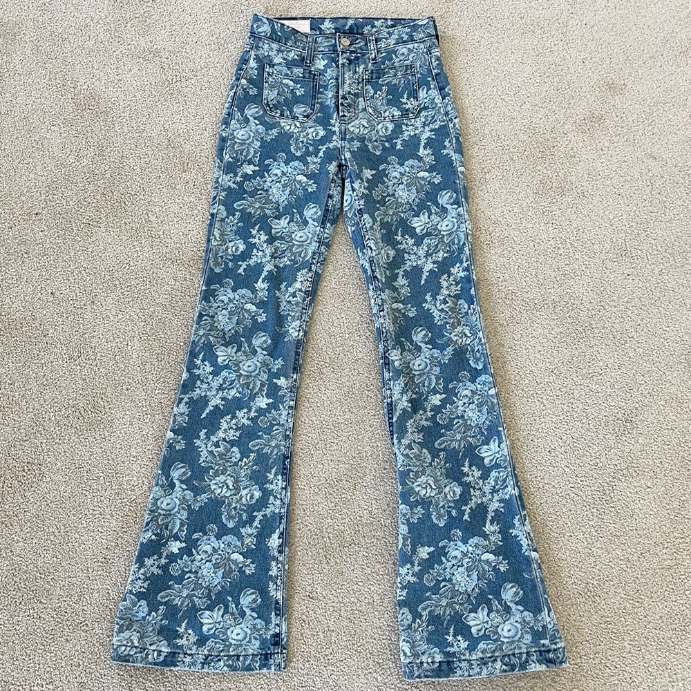 NWT Gap × LoveShackFancy High Rise
Floral - Picture 3 of 9